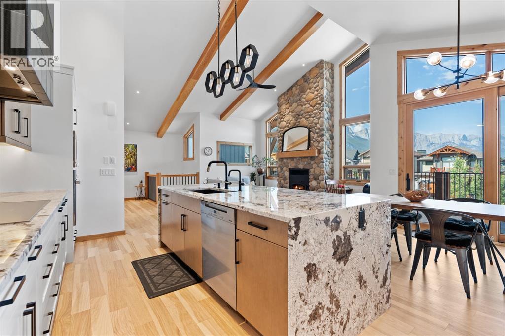 232 Stewart Creek Rise, Canmore, Alberta  T1W 0L8 - Photo 5 - A2252436