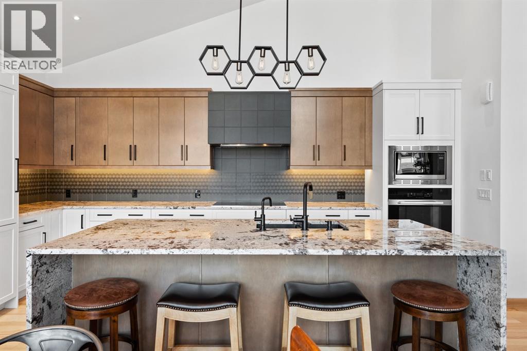 232 Stewart Creek Rise, Canmore, Alberta  T1W 0L8 - Photo 11 - A2252436