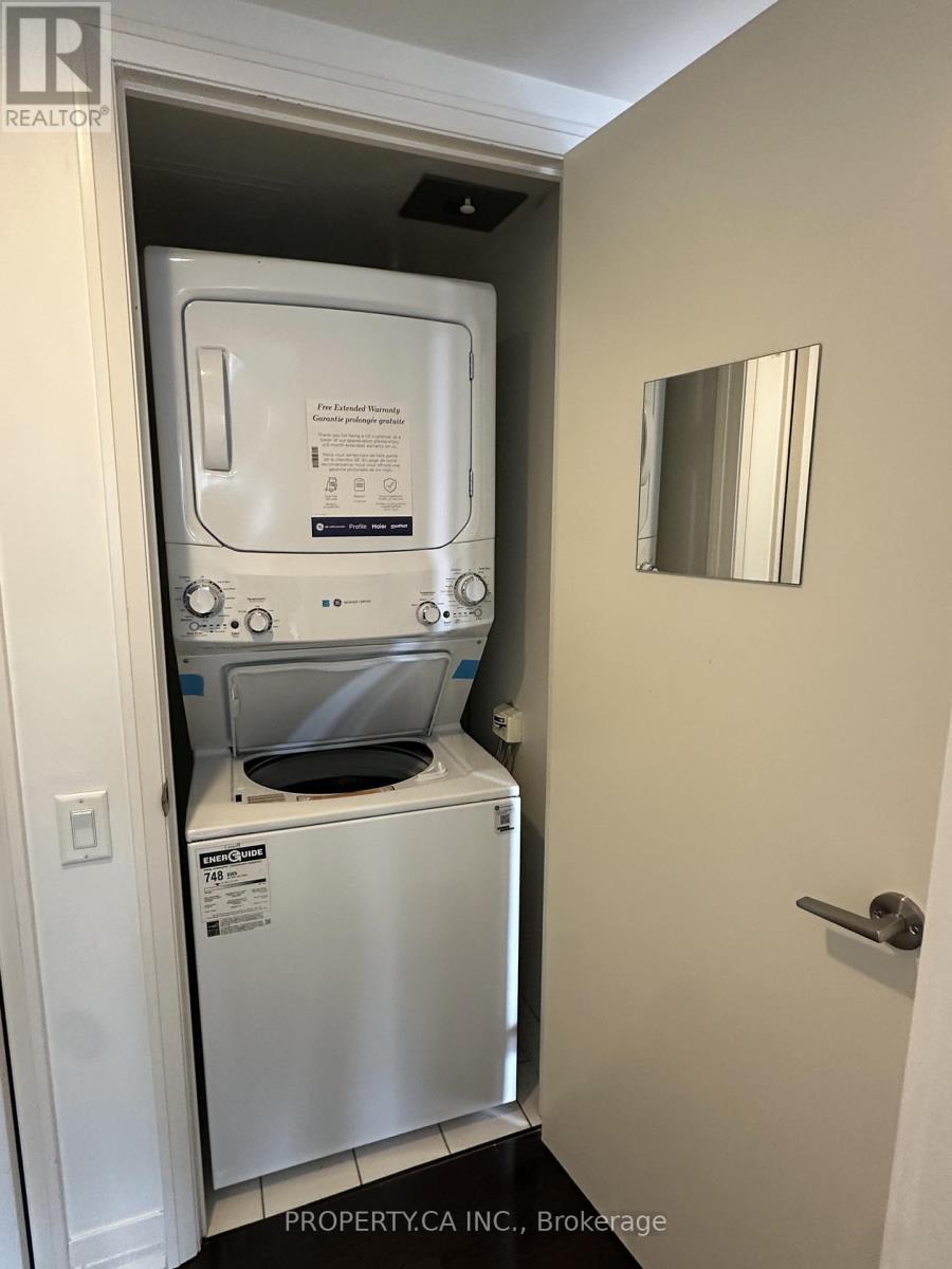 1307 - 21 Carlton Street, Toronto, Ontario  M5B 1L3 - Photo 10 - C12505590