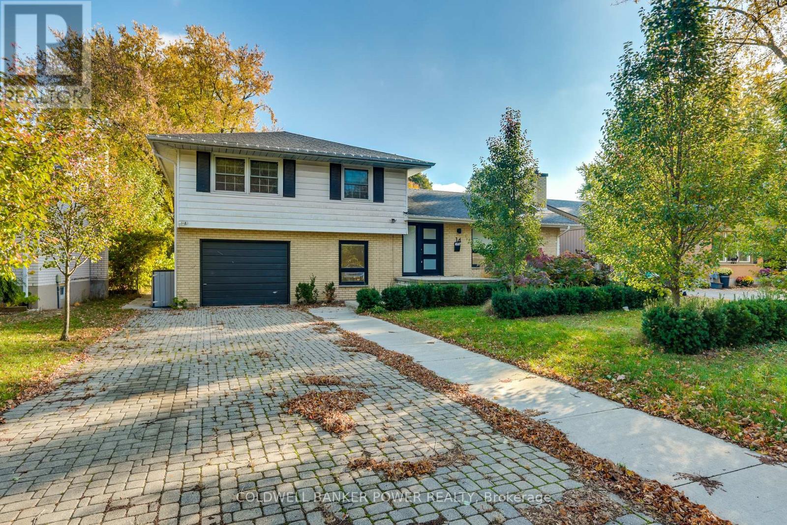 14 MCLEOD CRESCENT, London North, Ontario