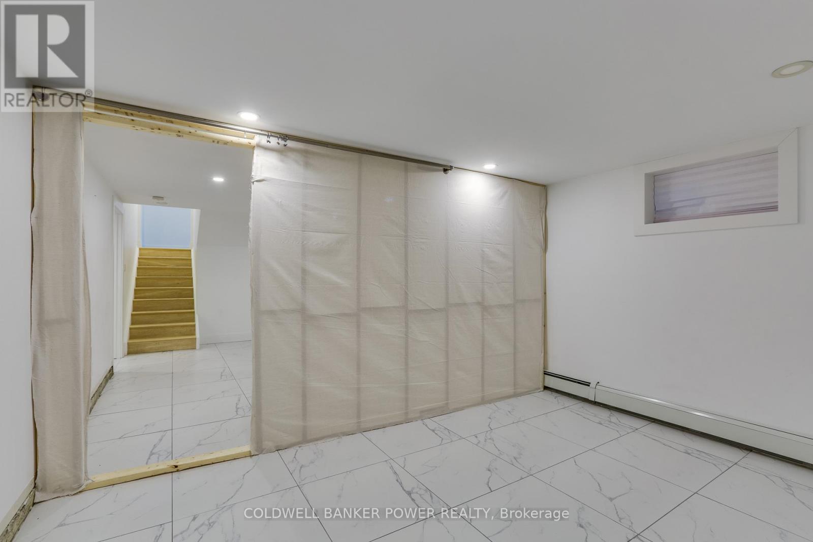 14 Mcleod Crescent, London North, Ontario  N5X 1S8 - Photo 34 - X12506660