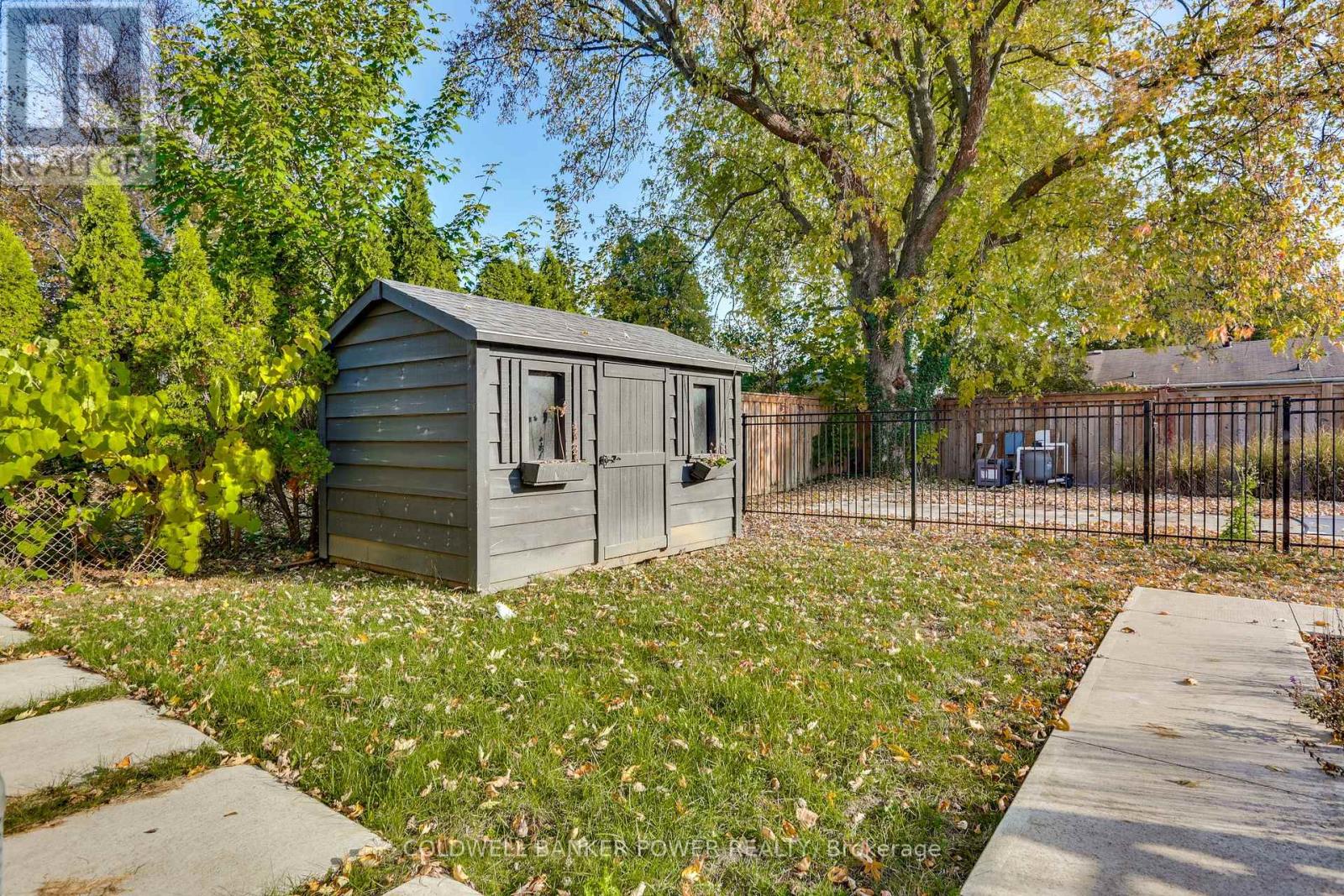 14 Mcleod Crescent, London North, Ontario  N5X 1S8 - Photo 39 - X12506660