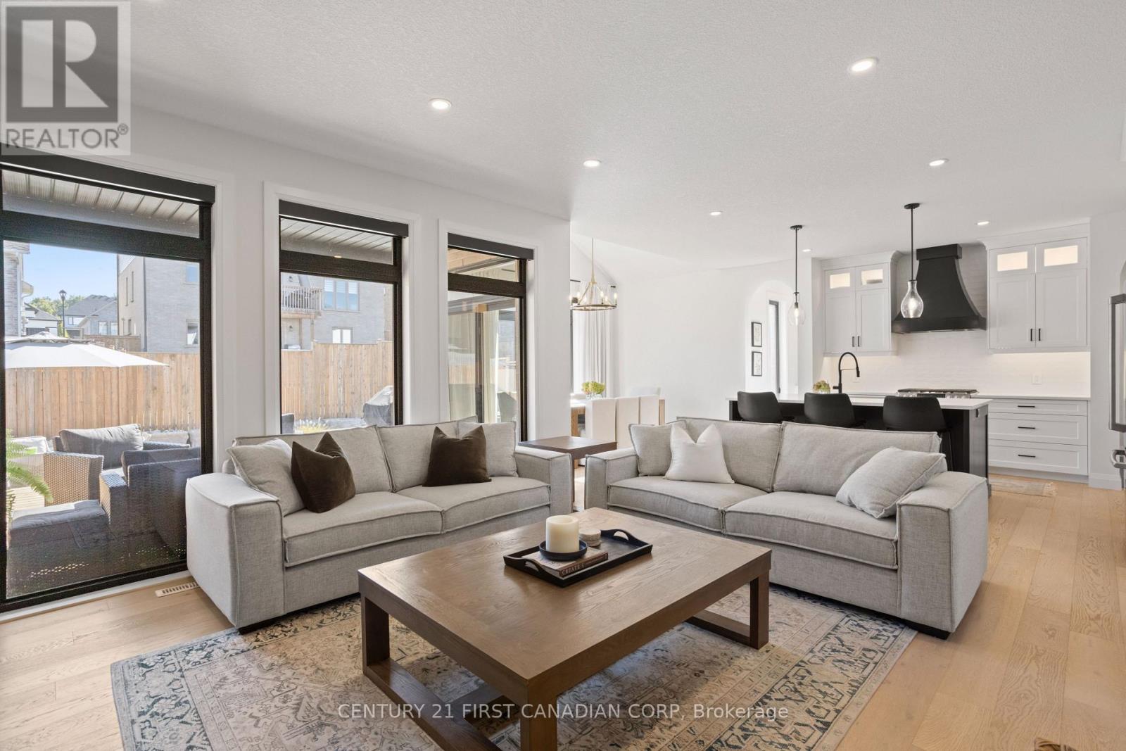 994 Riverbend Road, London South, Ontario  N6K 0J3 - Photo 12 - X12506806