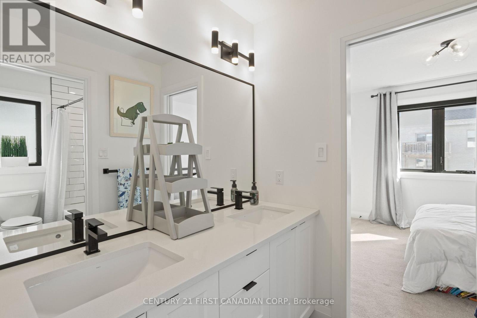 994 Riverbend Road, London South, Ontario  N6K 0J3 - Photo 28 - X12506806