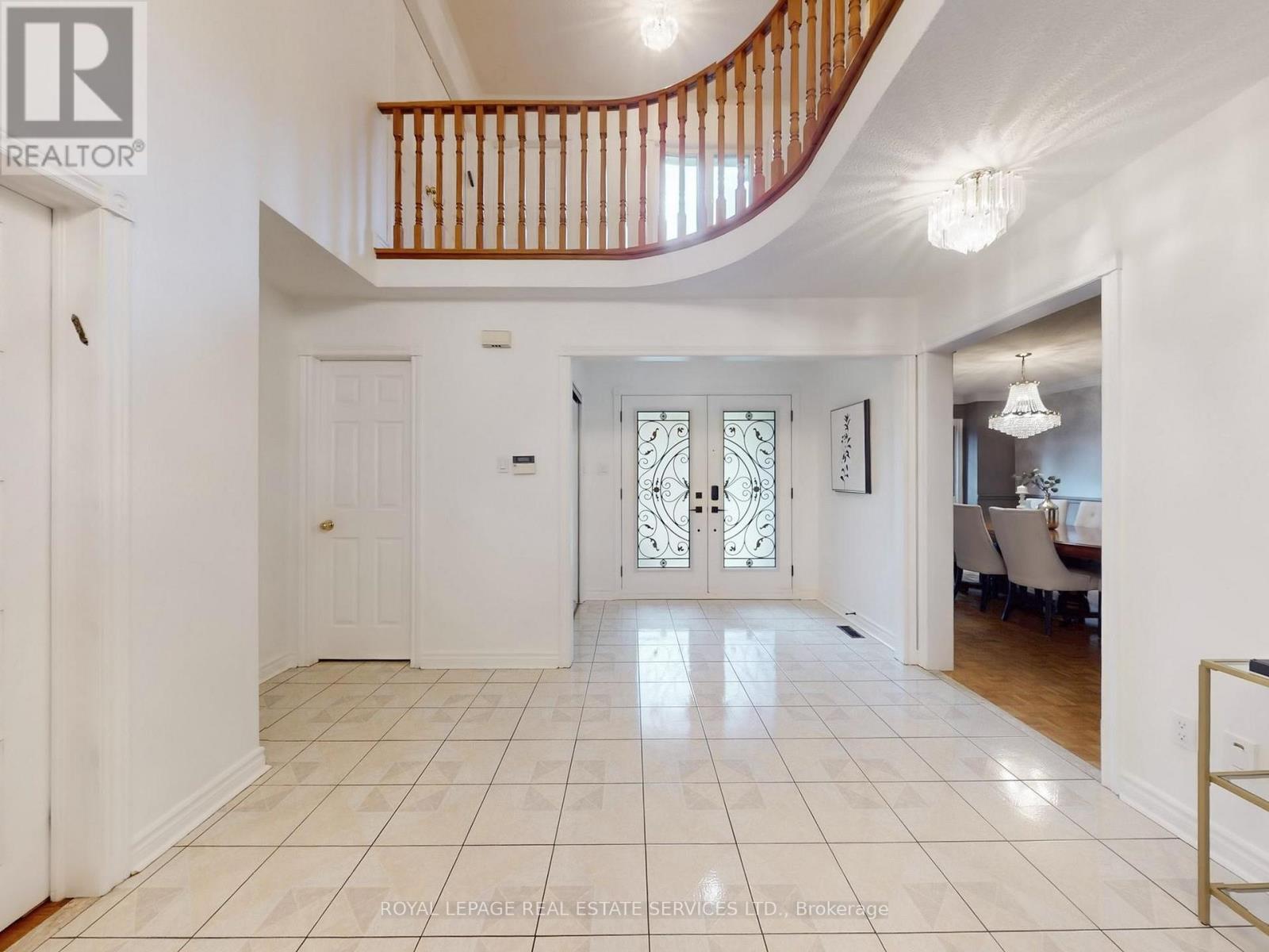 258 Westmount Boulevard, Vaughan, Ontario  L4J 7V9 - Photo 18 - N12506504