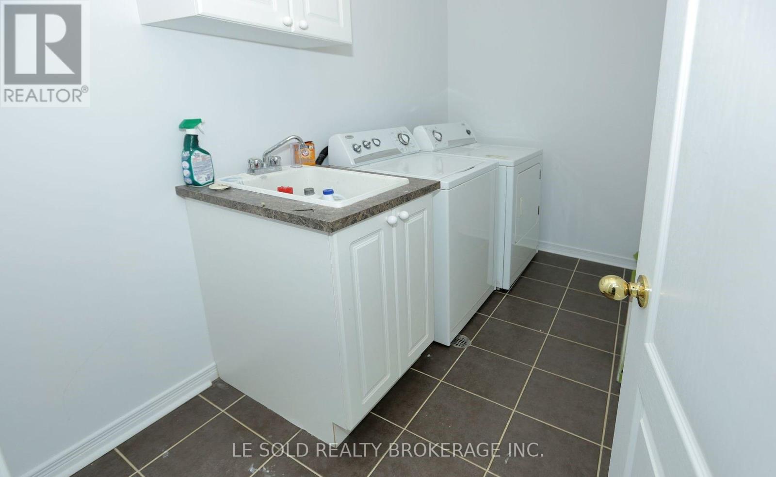 39 Aubergine Street, Richmond Hill, Ontario  L4E 5A7 - Photo 15 - N12506556