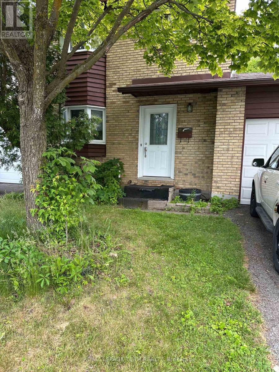 322 DES EPINETTES AVENUE, Ottawa, Ontario