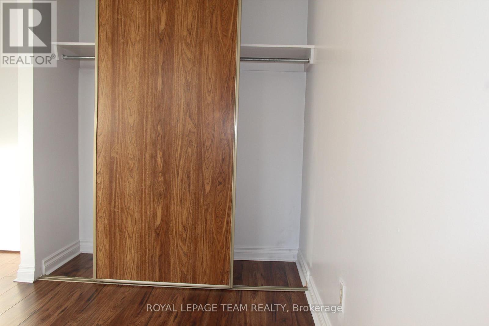 322 Des Epinettes Avenue, Ottawa, Ontario  K1E 2L6 - Photo 16 - X12240332