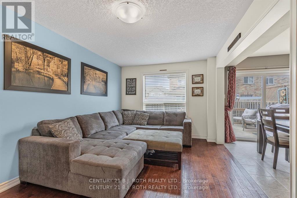 88 - 24 Southwoods Crescent, Barrie (Holly), Ontario L4N 9P8 - Photo 4 - S12506508