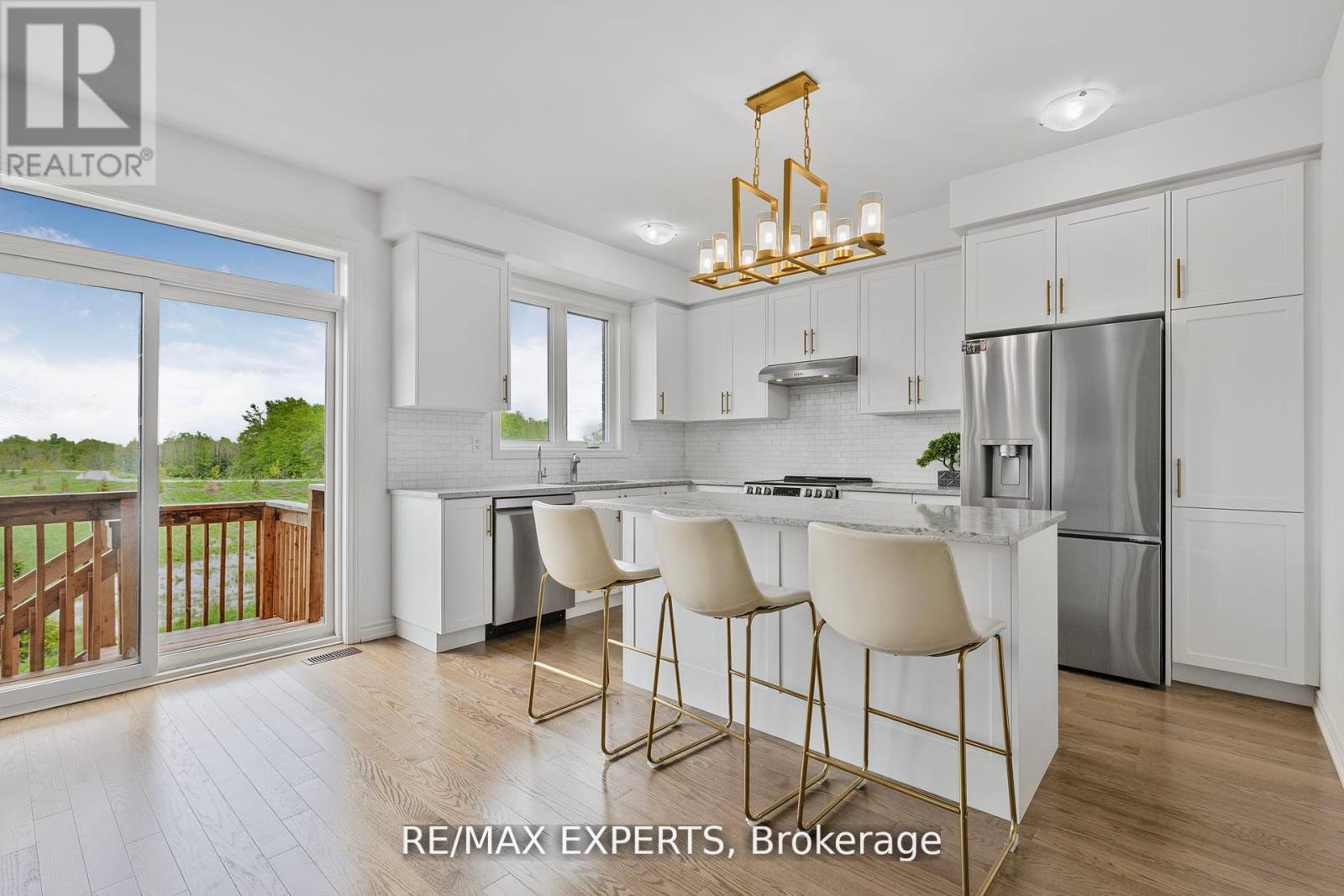 58 Shepherd Drive, Barrie, Ontario  L9J 0P3 - Photo 11 - S12506558