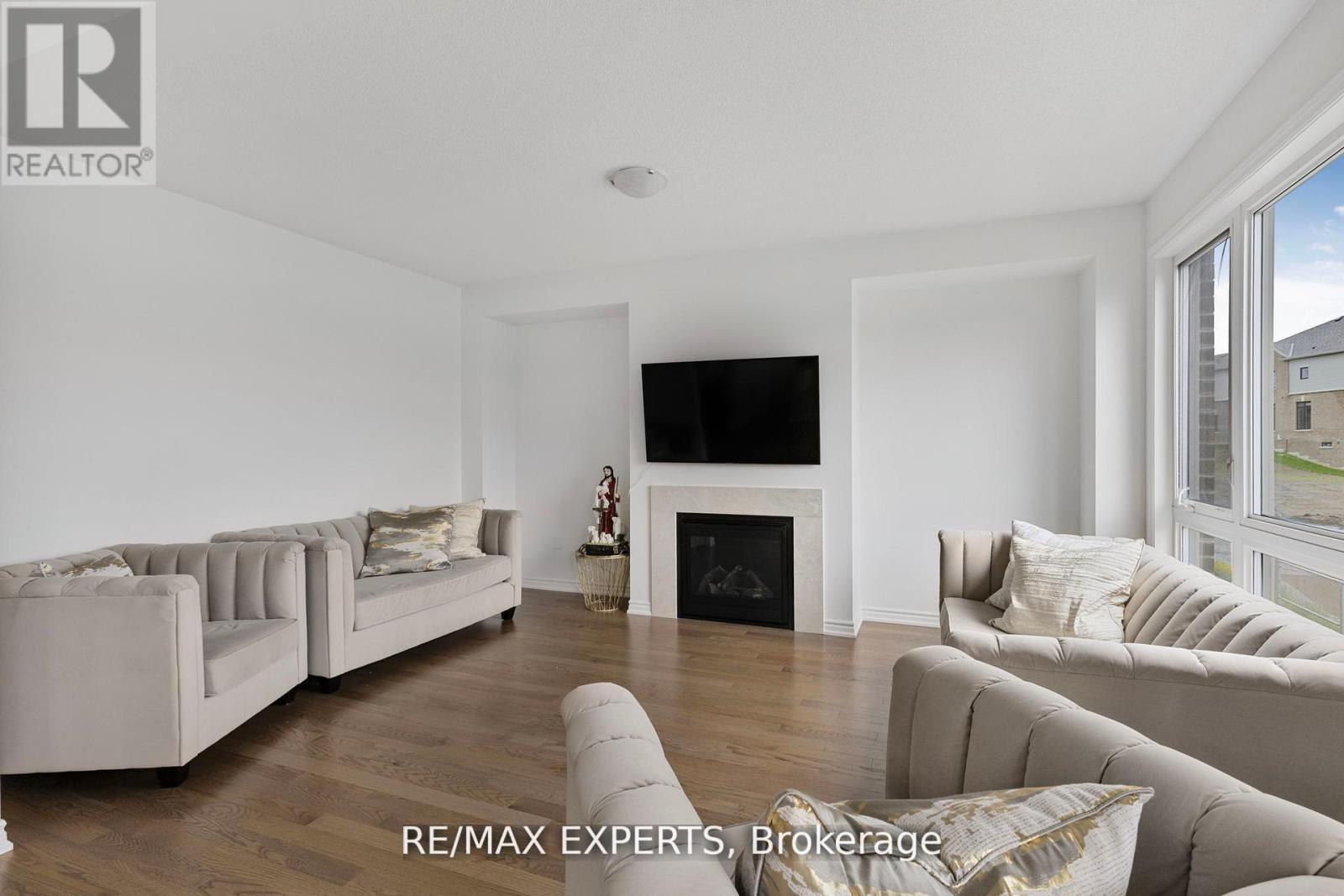 58 Shepherd Drive, Barrie, Ontario  L9J 0P3 - Photo 16 - S12506558