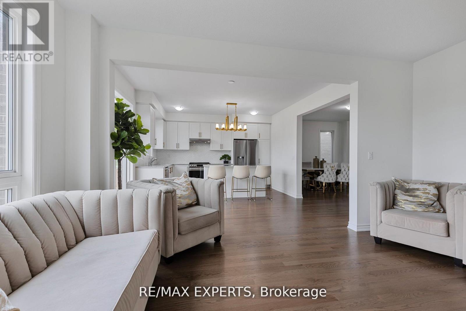 58 Shepherd Drive, Barrie, Ontario  L9J 0P3 - Photo 19 - S12506558