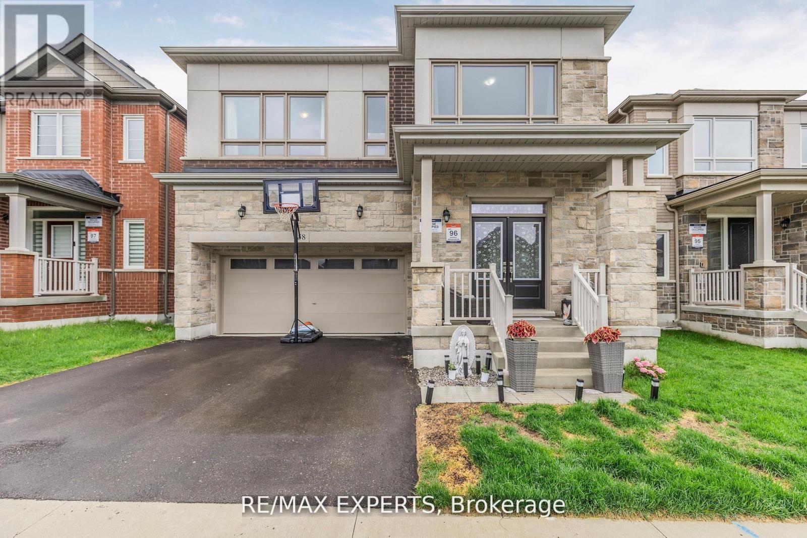 58 Shepherd Drive, Barrie, Ontario  L9J 0P3 - Photo 2 - S12506558