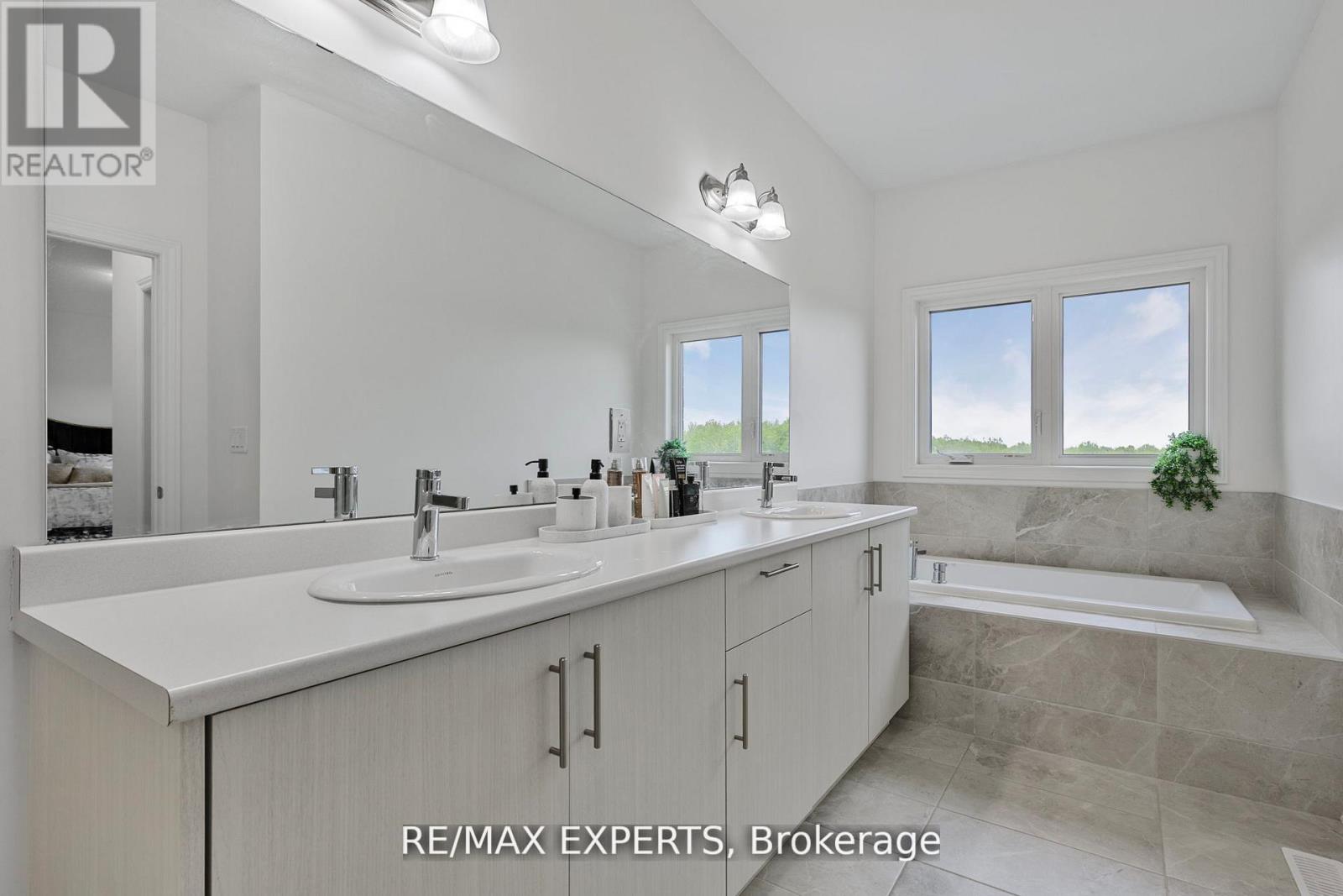 58 Shepherd Drive, Barrie, Ontario  L9J 0P3 - Photo 27 - S12506558