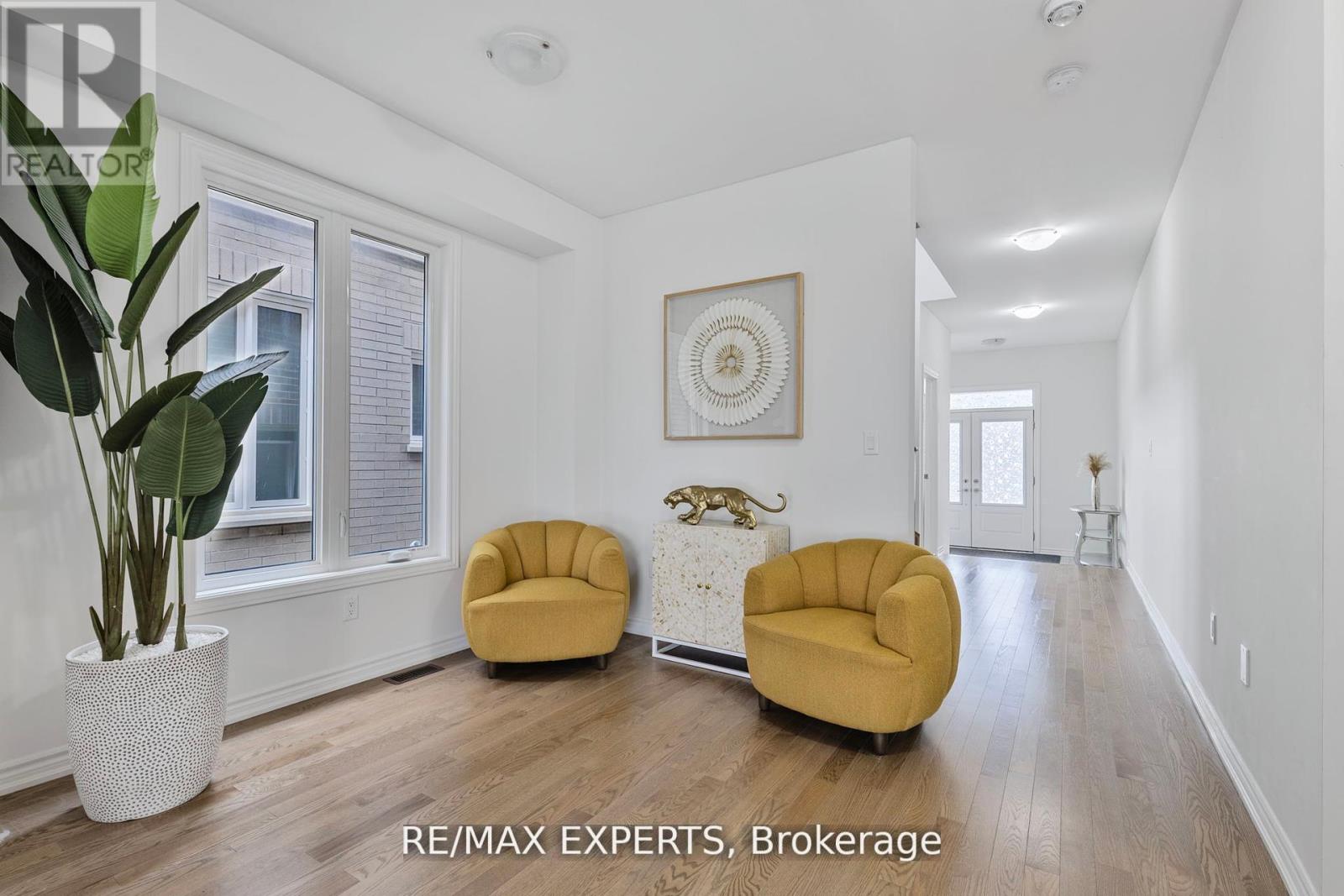 58 Shepherd Drive, Barrie, Ontario  L9J 0P3 - Photo 9 - S12506558