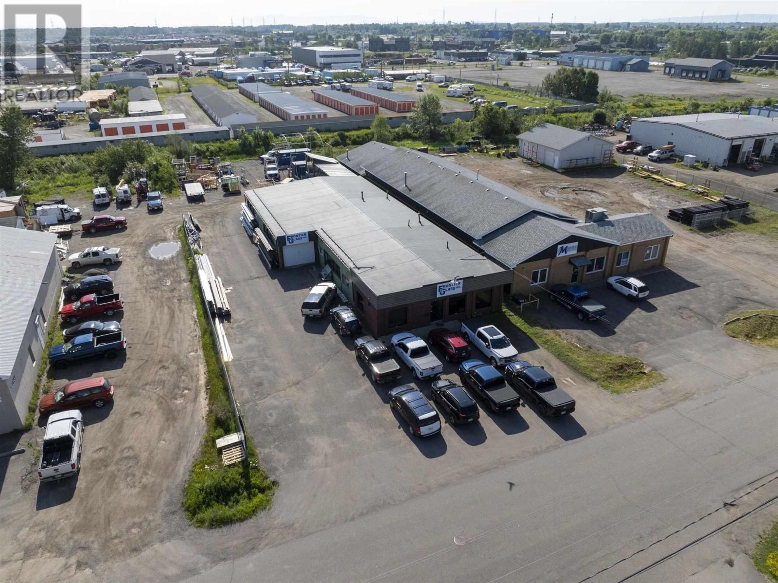 1125 Russel St, Thunder Bay, Ontario P7B 5M6 - Photo 2 - TB253078