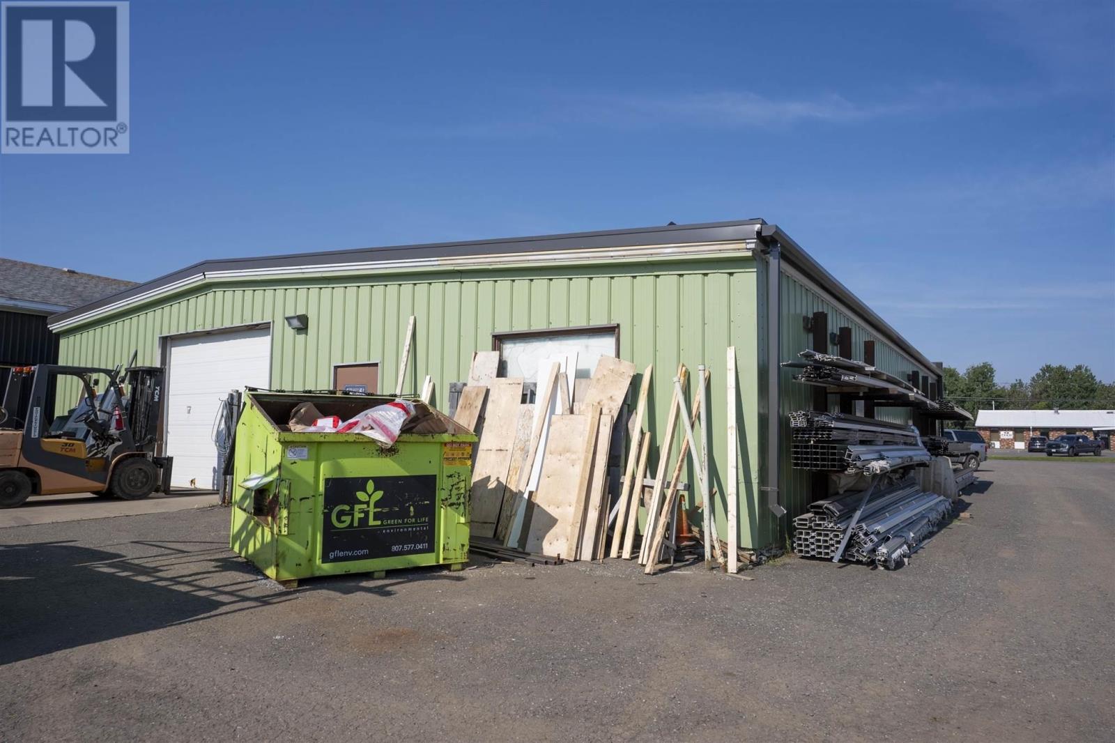 1125 Russel St, Thunder Bay, Ontario P7B 5M6 - Photo 37 - TB253078