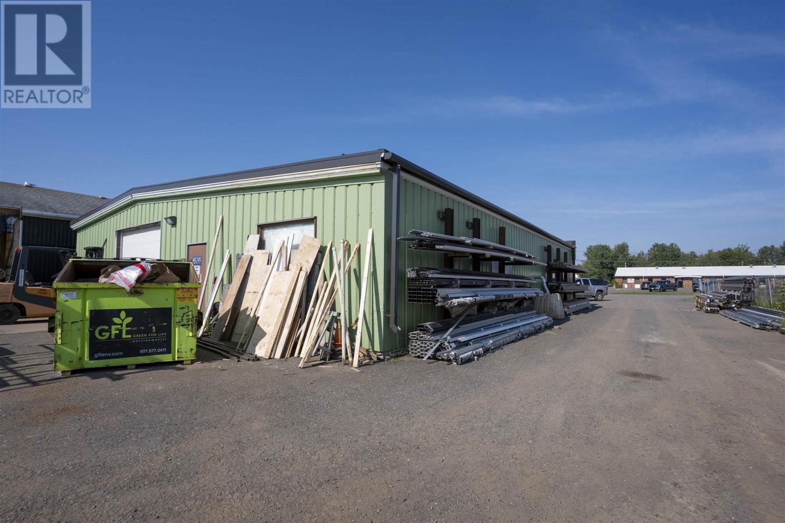 1125 Russel St, Thunder Bay, Ontario P7B 5M6 - Photo 8 - TB253078