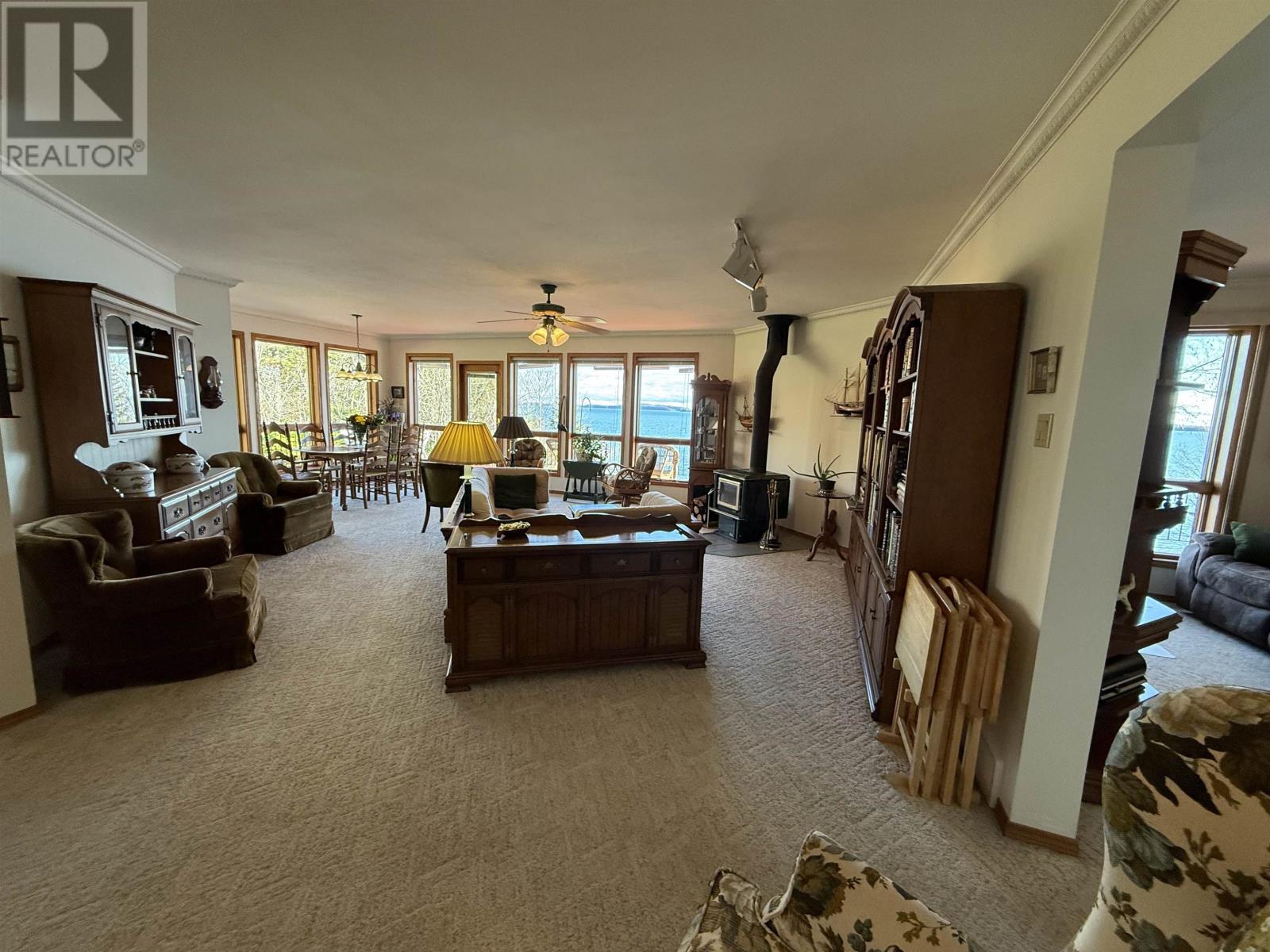 184 Island Ave, Neebing, Ontario  P7L 0C1 - Photo 10 - TB253318