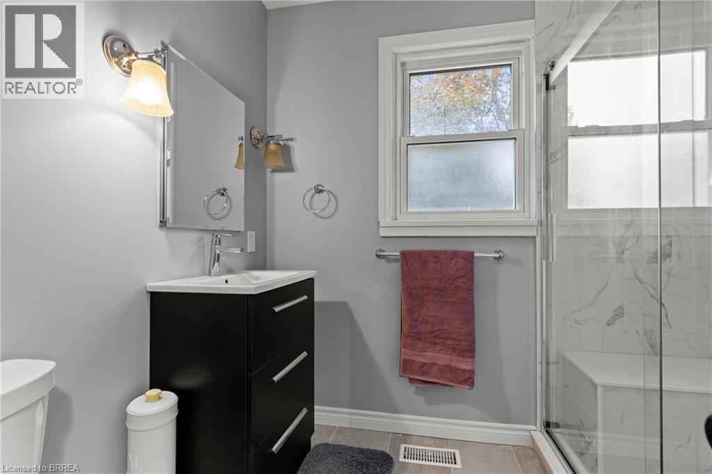 13 Spencer Street, Paris, Ontario  N3L 1W3 - Photo 25 - 40785248