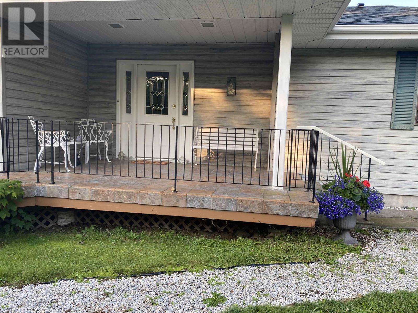 184 Island Ave, Neebing, Ontario  P7L 0C1 - Photo 26 - TB253318