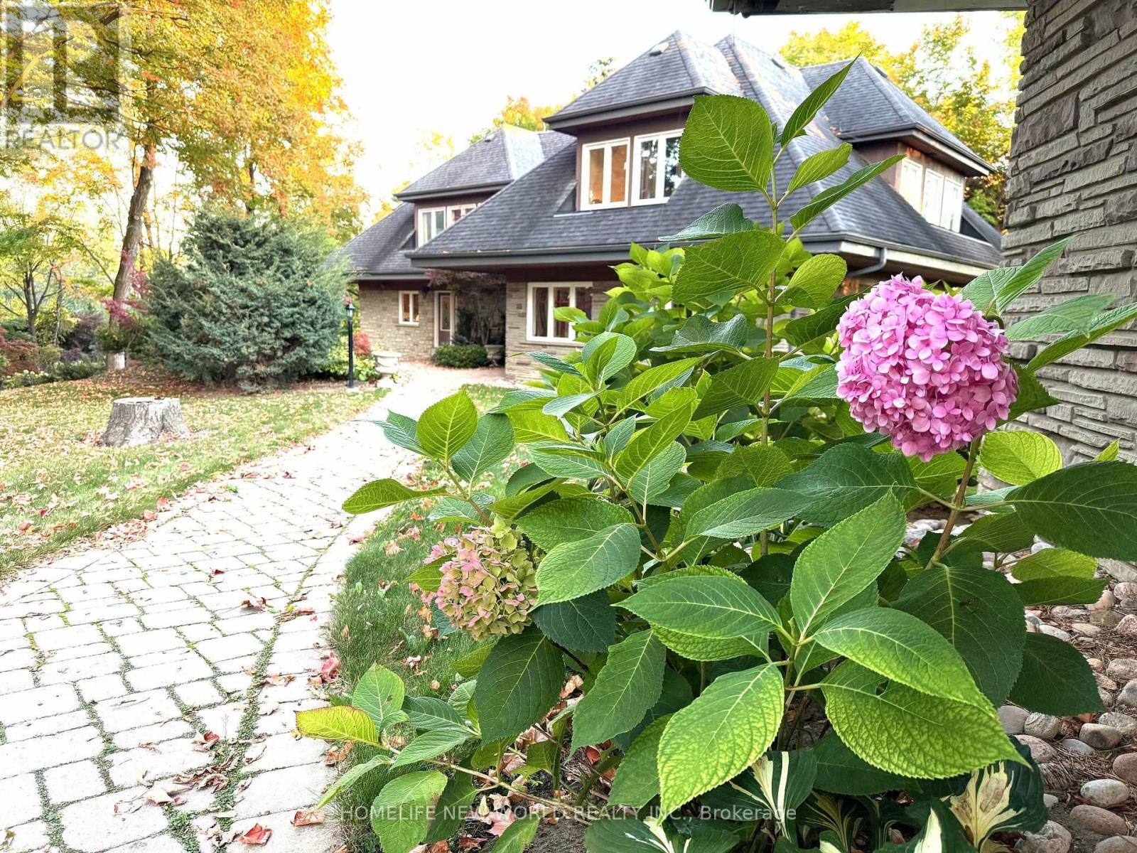 13867 Woodbine Avenue, Whitchurch-Stouffville, Ontario  L0H 1G0 - Photo 50 - N12498400