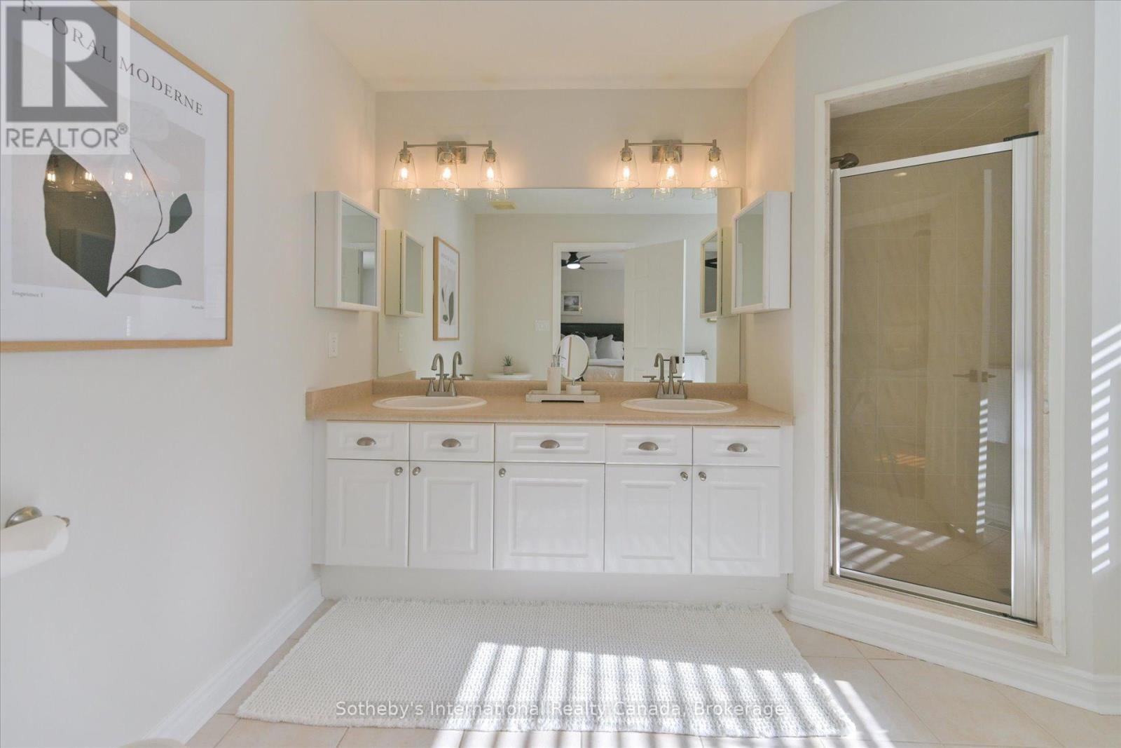 319 Ravineview Way, Oakville, Ontario L6H 6S6 - Photo 25 - W12506726