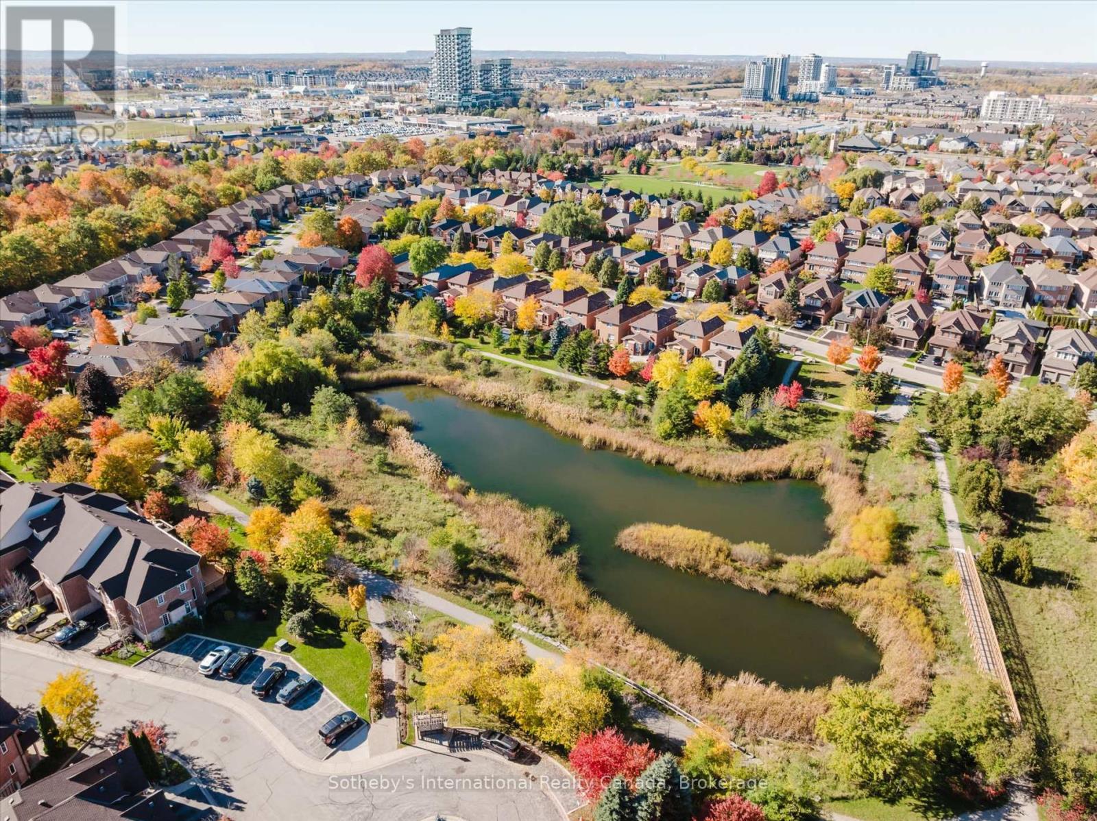 319 Ravineview Way, Oakville, Ontario L6H 6S6 - Photo 47 - W12506726