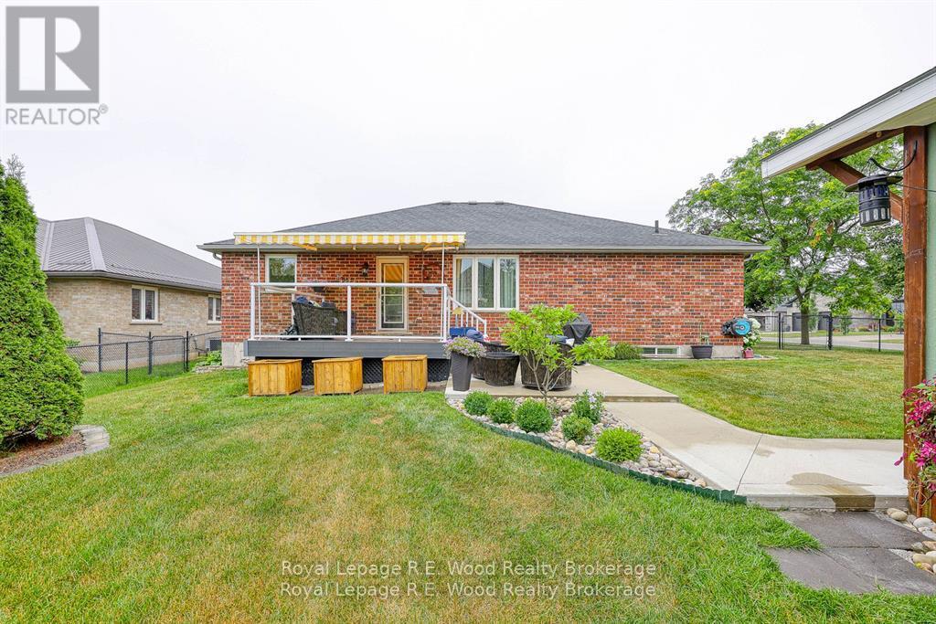 36 Morning Glory Drive, Tillsonburg, Ontario  N4G 5S9 - Photo 12 - X12506928