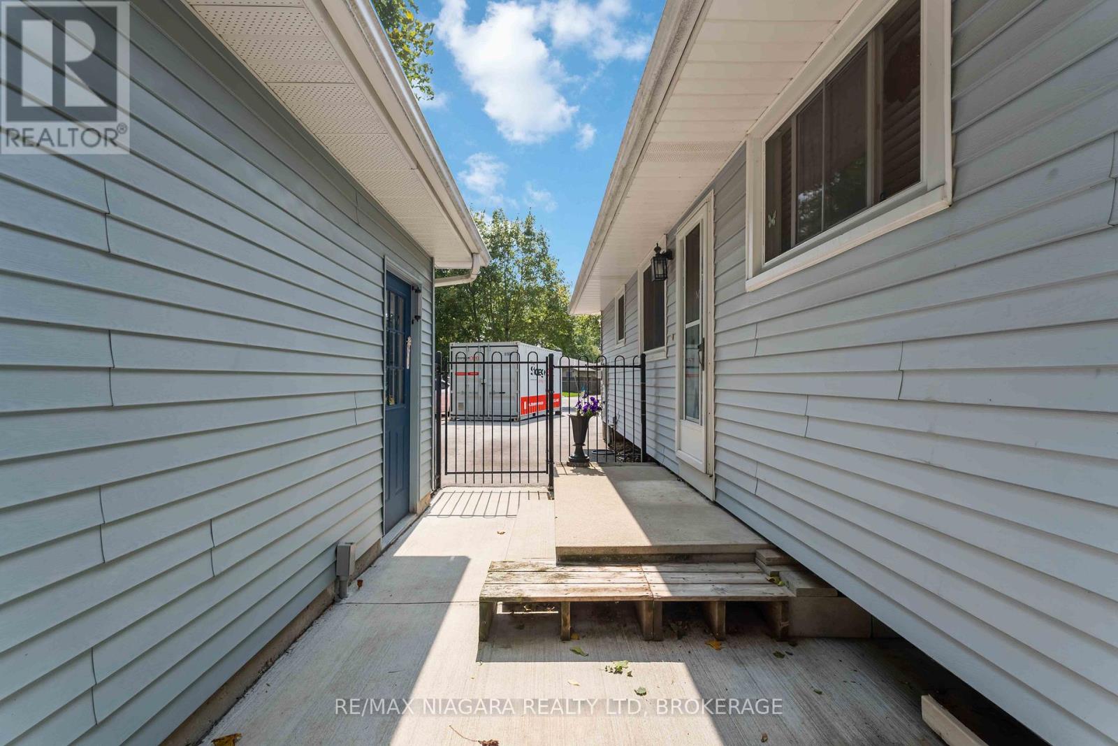 8 Huntingwood Gate, St. Catharines (Lakeport), Ontario  L2N 4J9 - Photo 22 - X12506684