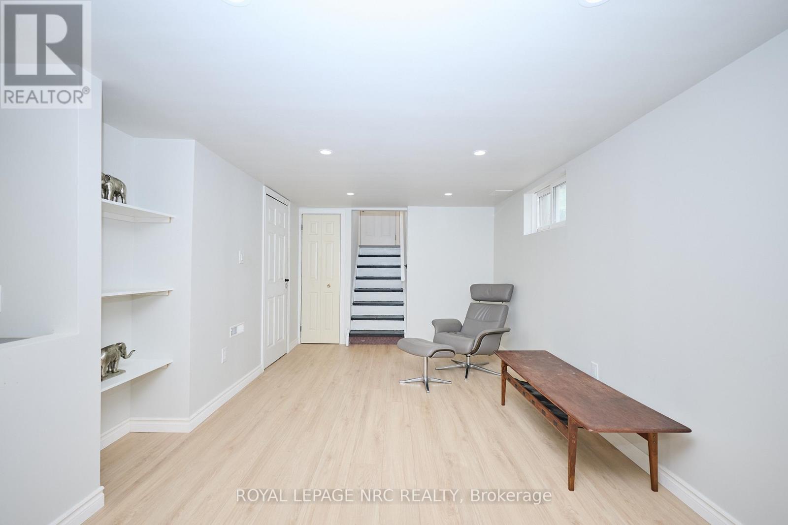 10 Fairburn Avenue, St. Catharines, Ontario  L2T 1B2 - Photo 19 - X12506844