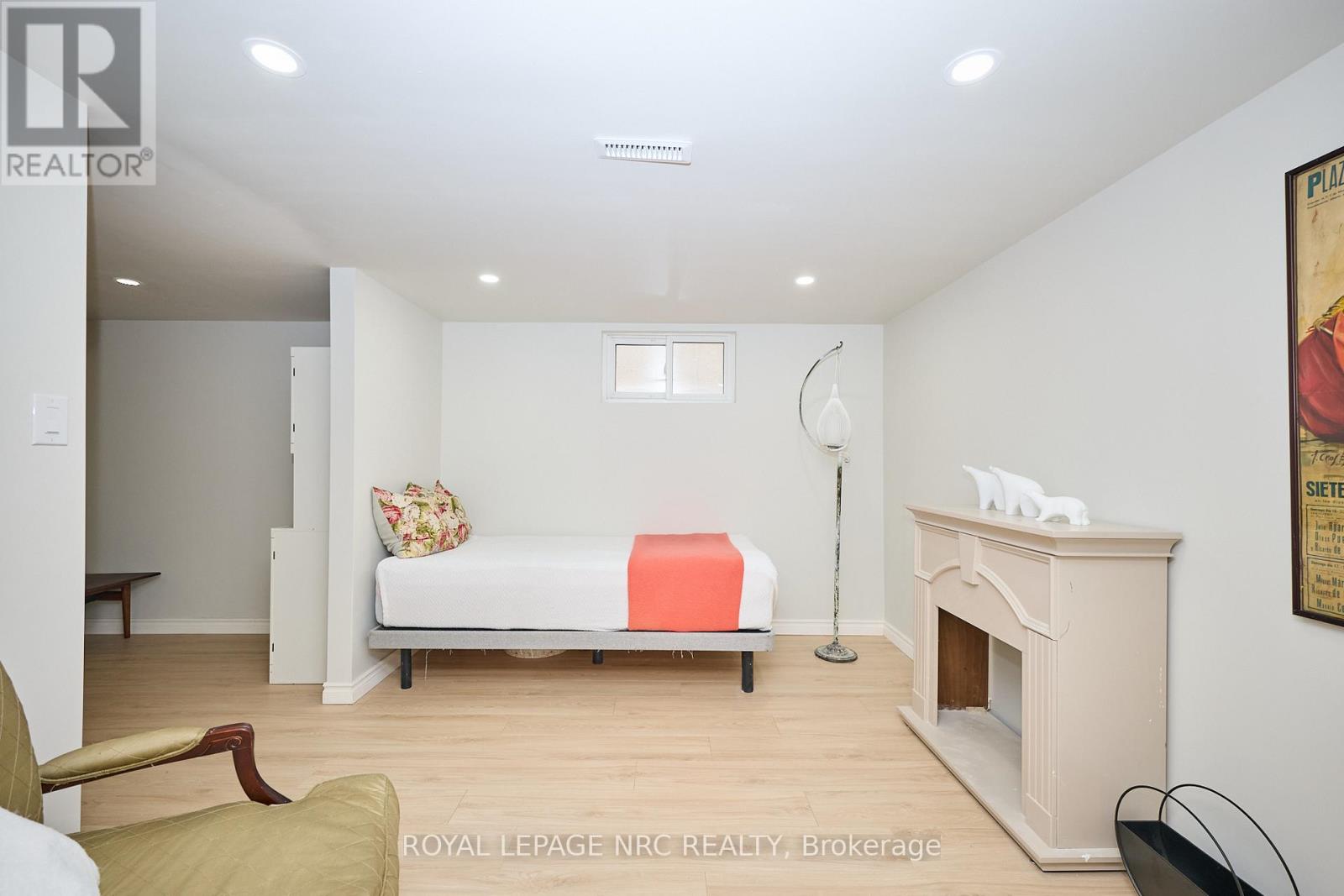 10 Fairburn Avenue, St. Catharines, Ontario  L2T 1B2 - Photo 21 - X12506844