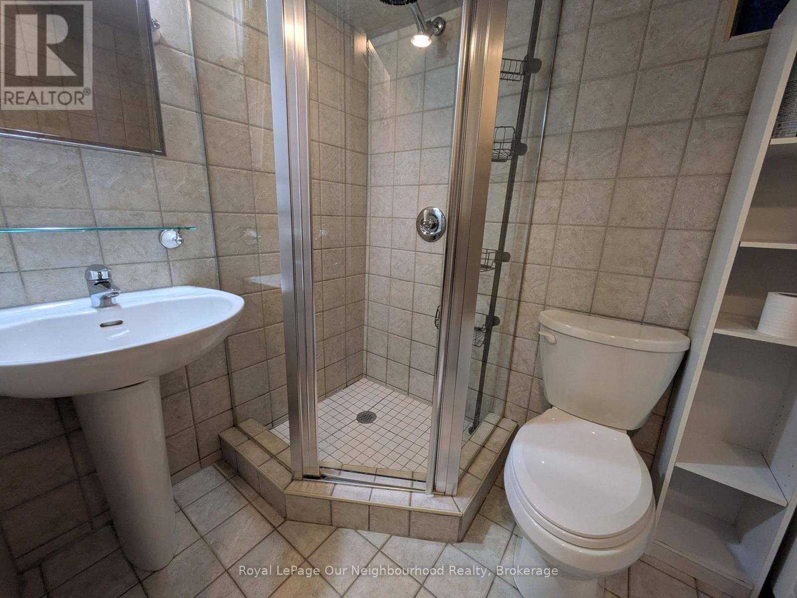 Main - 86 Asquith Avenue, Toronto, Ontario  M4W 1J8 - Photo 17 - C12358355