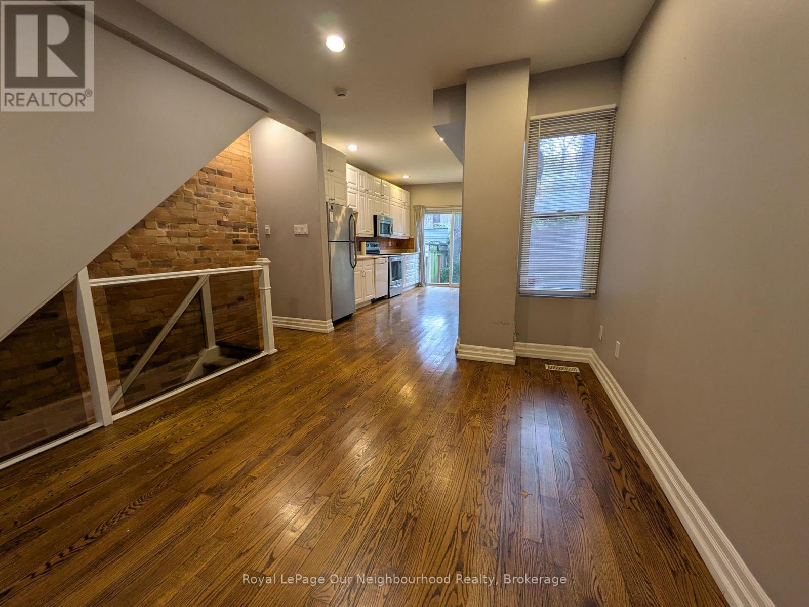 Main - 86 Asquith Avenue, Toronto, Ontario  M4W 1J8 - Photo 4 - C12358355