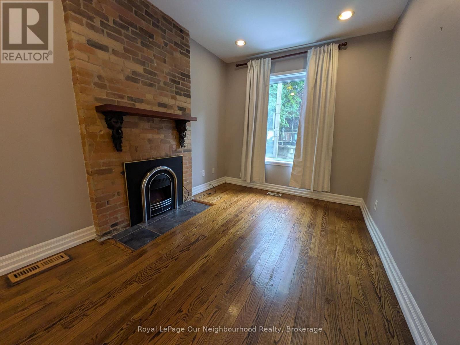 Main - 86 Asquith Avenue, Toronto, Ontario  M4W 1J8 - Photo 3 - C12358355