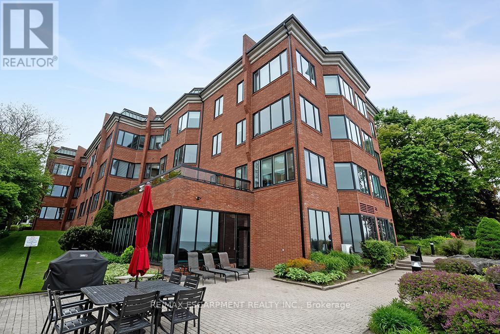 23 - 2220 Lakeshore Road, Burlington, Ontario  L7R 4G7 - Photo 43 - W12181873