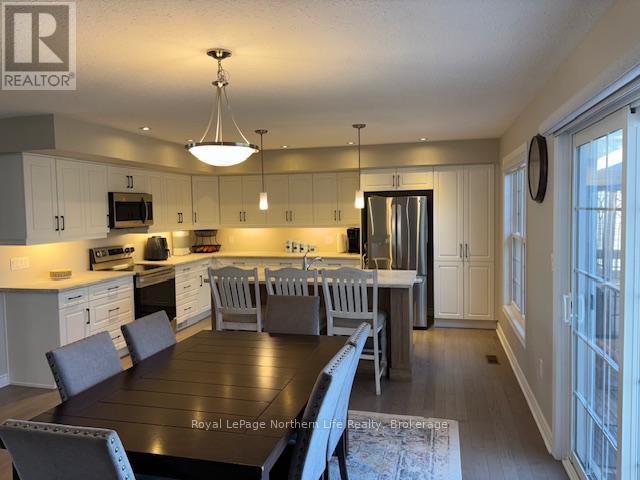 49 Trillium Drive, North Bay, Ontario P1A 0G6 - Photo 22 - X12506774