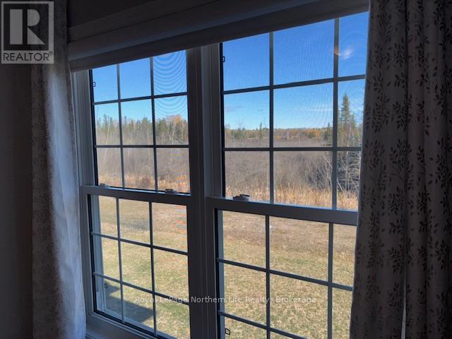 49 Trillium Drive, North Bay, Ontario P1A 0G6 - Photo 33 - X12506774