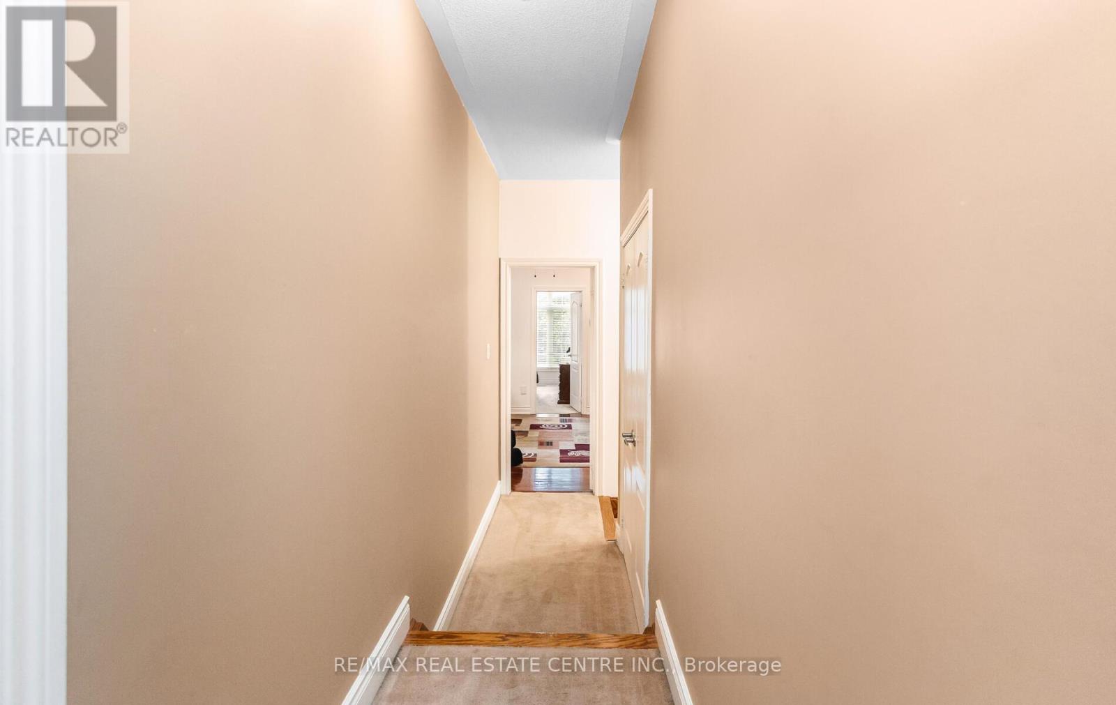 26 Saint Hubert Drive, Brampton, Ontario  L6P 1V7 - Photo 37 - W12506454