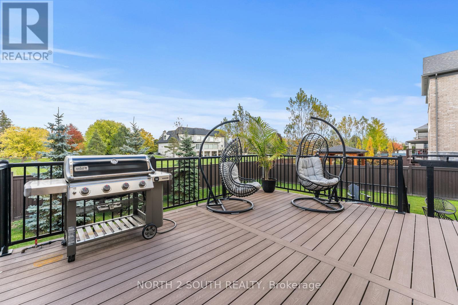 138 Degrey Drive, Brampton, Ontario L6P 4L7 - Photo 43 - W12506478