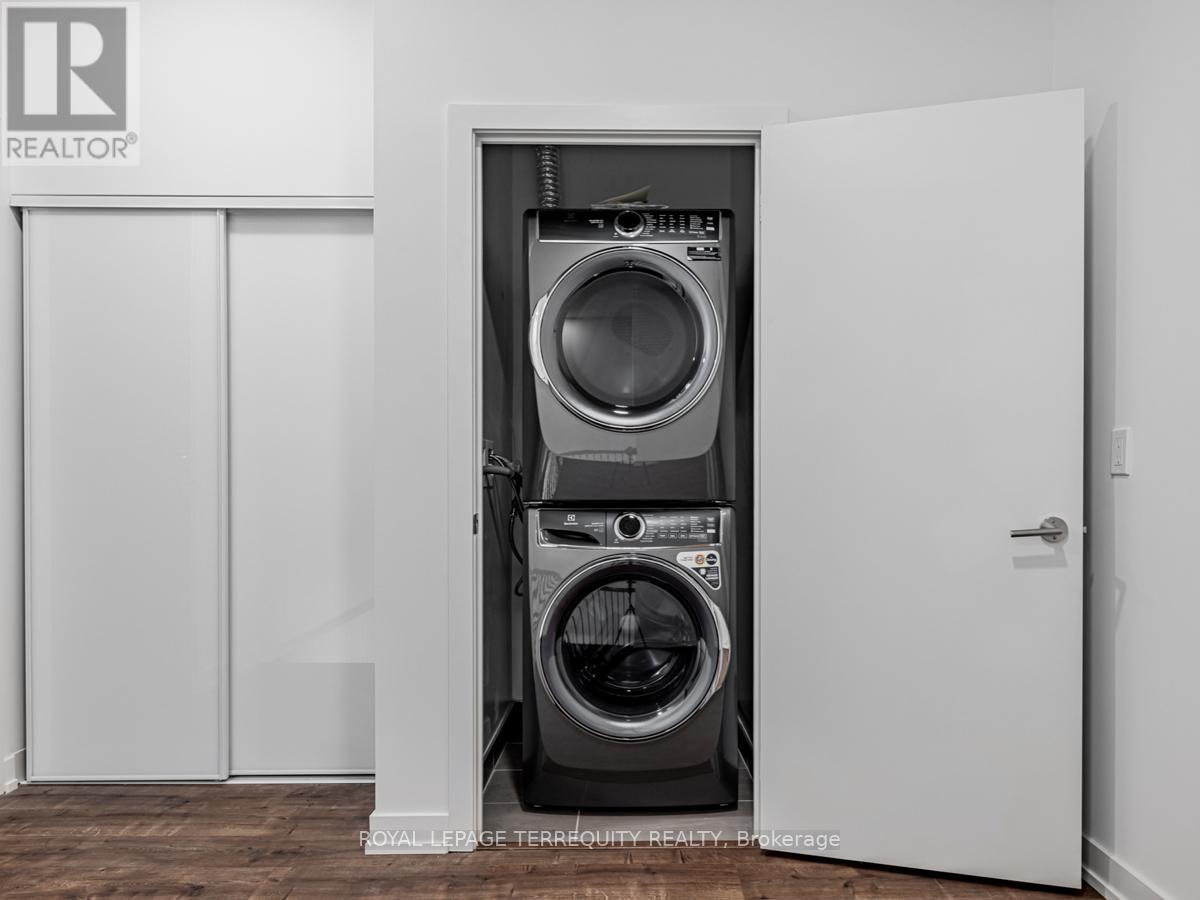 101 - 10 Wilby Crescent, Toronto, Ontario  M9N 0B6 - Photo 10 - W12506510