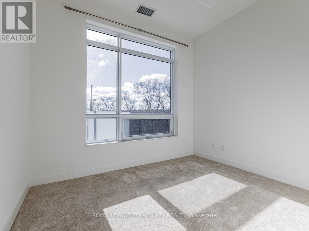 101 - 10 Wilby Crescent, Toronto, Ontario  M9N 0B6 - Photo 11 - W12506510