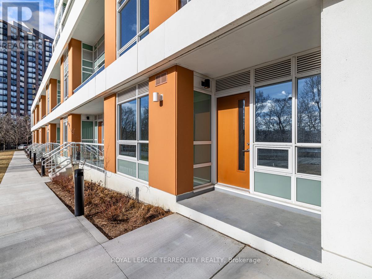 101 - 10 Wilby Crescent, Toronto, Ontario  M9N 0B6 - Photo 3 - W12506510