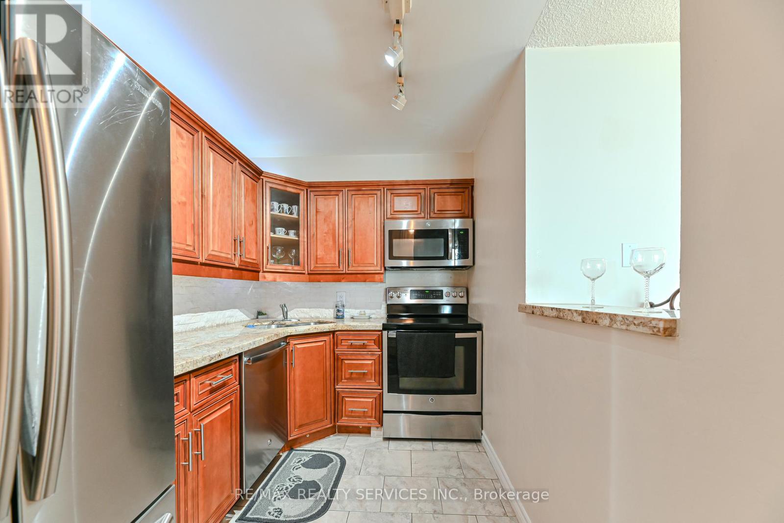 1911 - 35 Trailwood Drive, Mississauga, Ontario  L4Z 3K9 - Photo 20 - W12506526