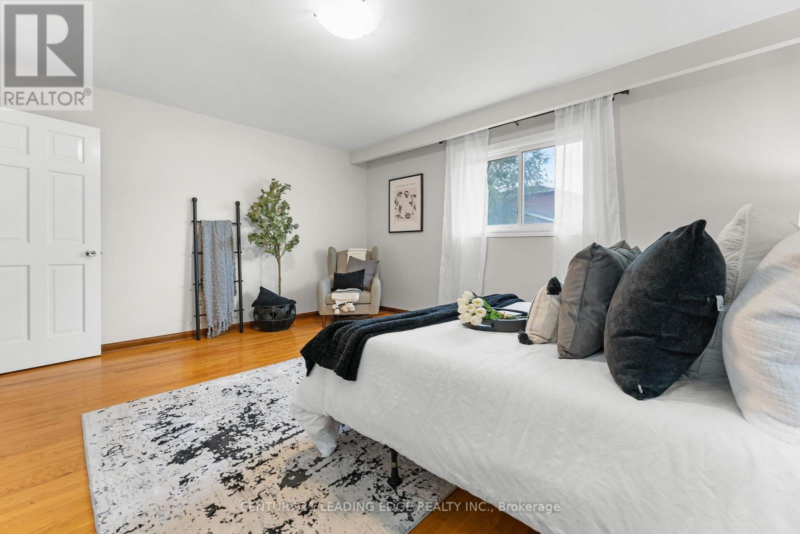 27 Murray Road, Toronto, Ontario  M3K 1T3 - Photo 28 - W12506546