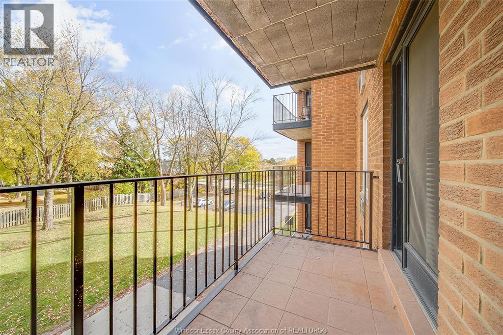 6562 Thornberry Crescent Unit# 6562, Windsor, Ontario  N8T 2X2 - Photo 17 - 25027816