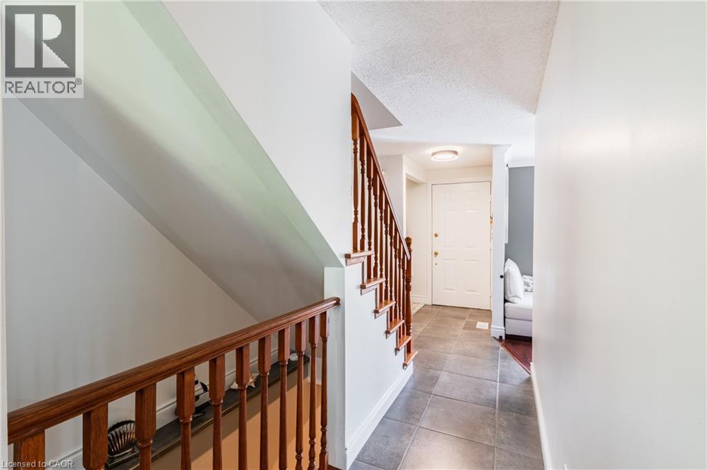 52 Rushbrook Drive, Kitchener, Ontario  N2E 3C9 - Photo 8 - 40785491