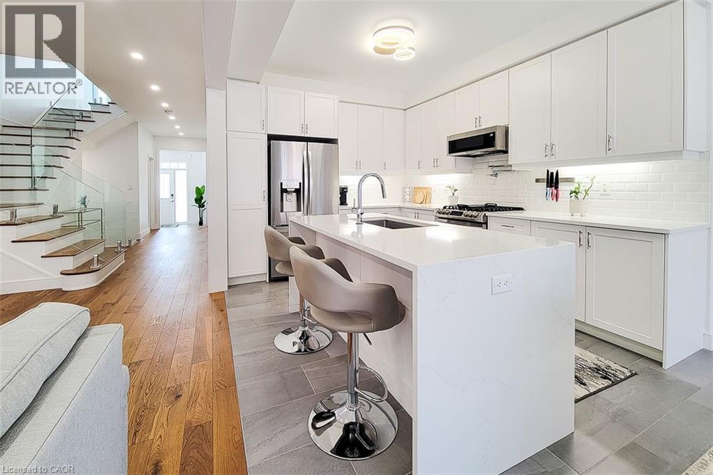 87 Mcknight Avenue, Hamilton, Ontario L8B 0T8 - Photo 11 - 40785474