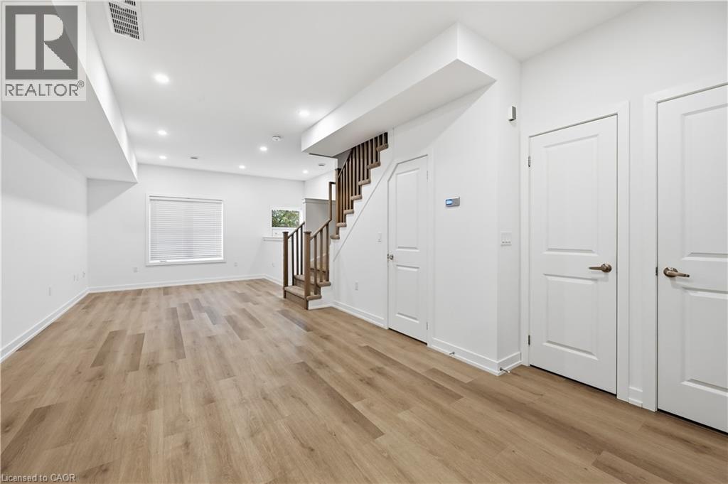 6591 Montrose Road Unit# 213, Niagara Falls, Ontario L2H 3V2 - Photo 11 - 40785108