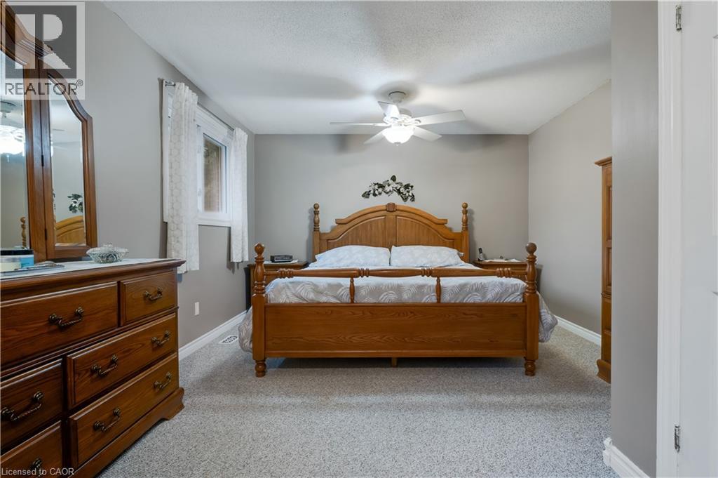 14 Marilyn Street, Grimsby, Ontario L3M 1V2 - Photo 8 - 40785019